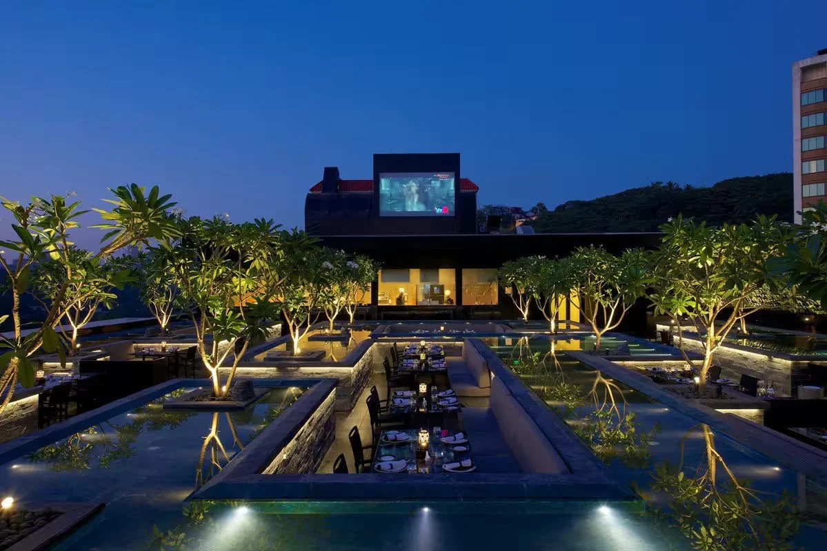 You are currently viewing Top 5 Rooftop Restaurants in Mumbai for a Scenic Dinner